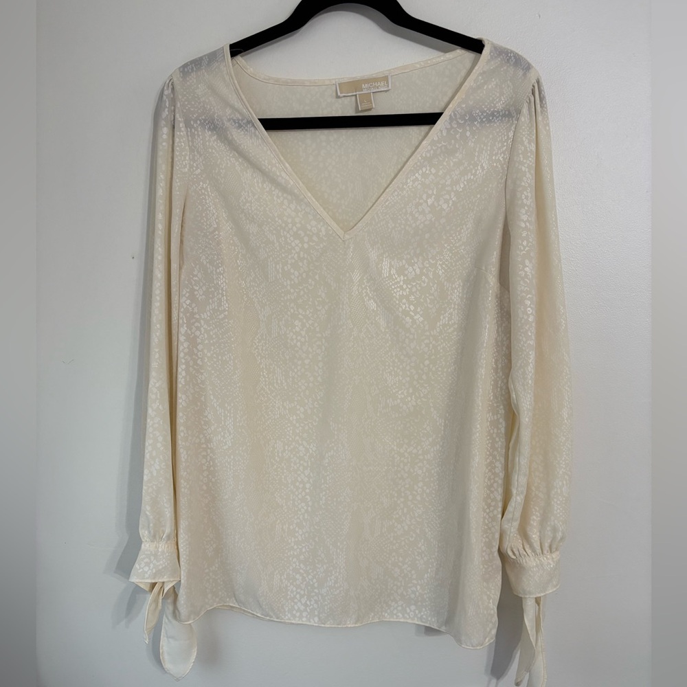 Michael Kors Cream V Front Blouse with Billowy Tie Sleeves Size Large